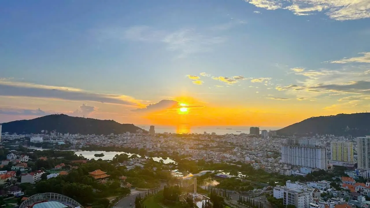 The Song Vung Tau Suite With City View